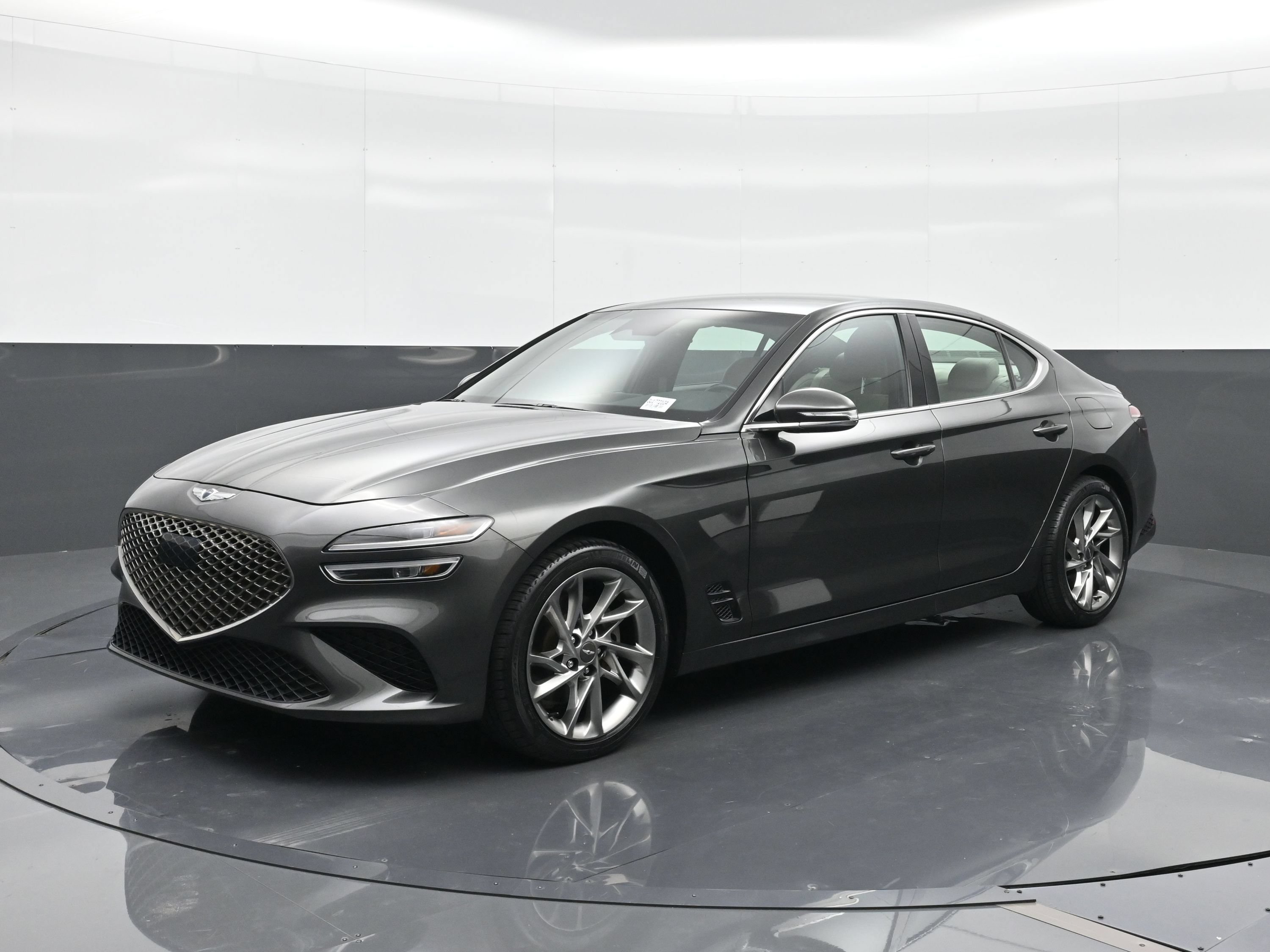Certified 2022 Genesis G70 2.0T AWD/4WD image 1