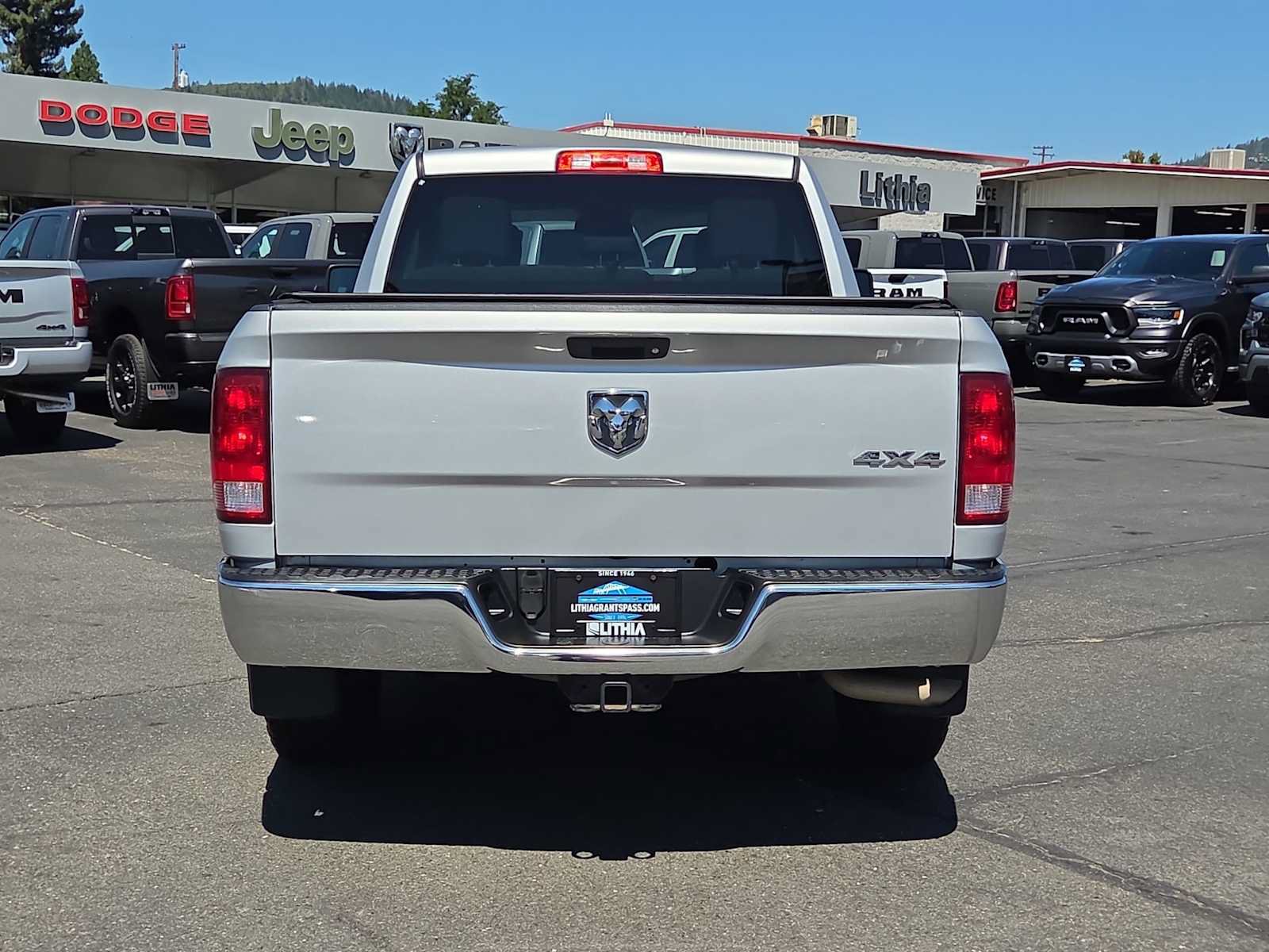 Used 2016 RAM 1500 Tradesman w/ Popular Equipment Group AWD/4WD image 13