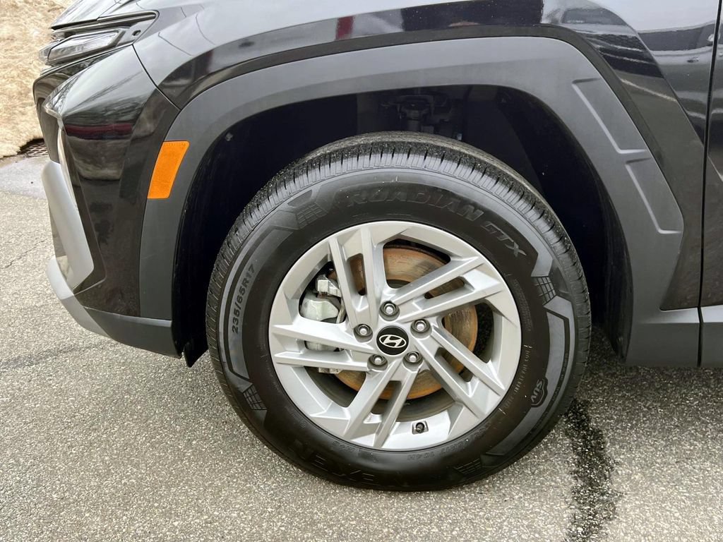 Certified 2025 Hyundai Tucson SE AWD/4WD image 6