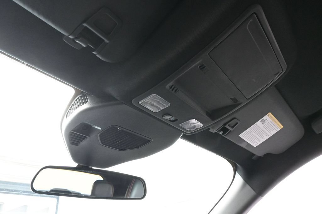 Used 2024 Ford Escape ST-Line FWD image 26