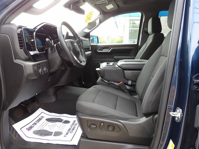 Certified 2023 Chevrolet Silverado 1500 LT AWD/4WD image 15