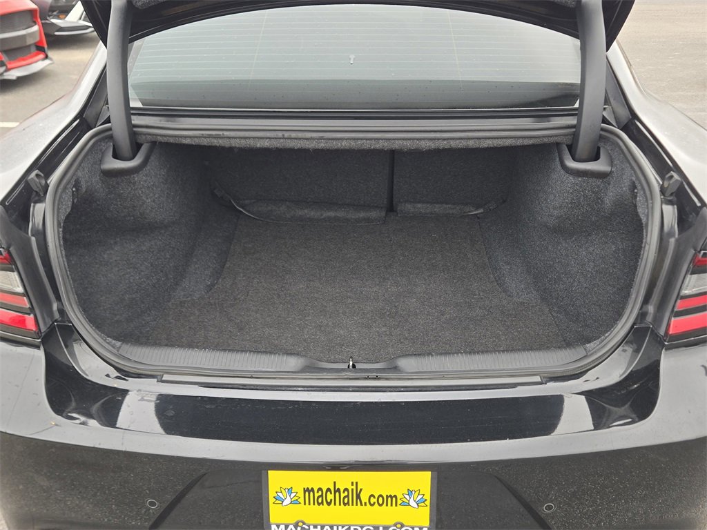 Used 2018 Dodge Charger R/T Scat Pack image 11