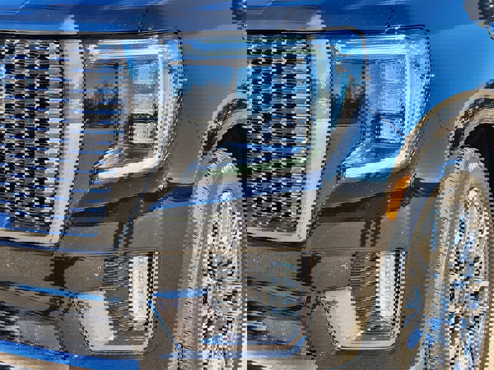 Used 2024 GMC Yukon Denali Ultimate w/ LPO, Floor Liner Package image 8