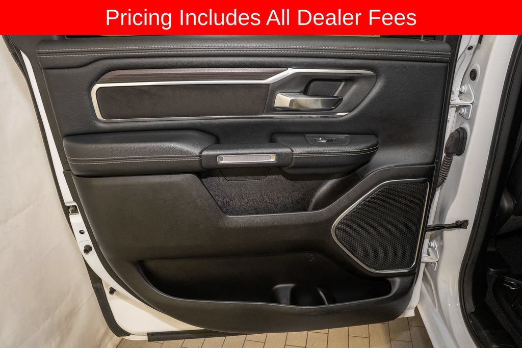 Used 2025 RAM 1500 Laramie AWD/4WD image 9