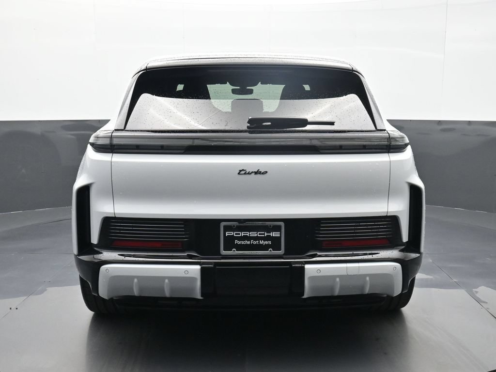 New 2026 Porsche Cayenne Turbo AWD/4WD image 22