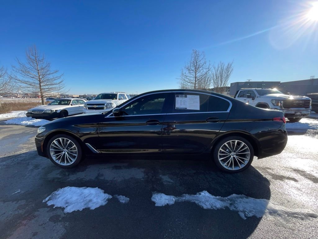 Used 2022 BMW 530i w/ Convenience Package image 4