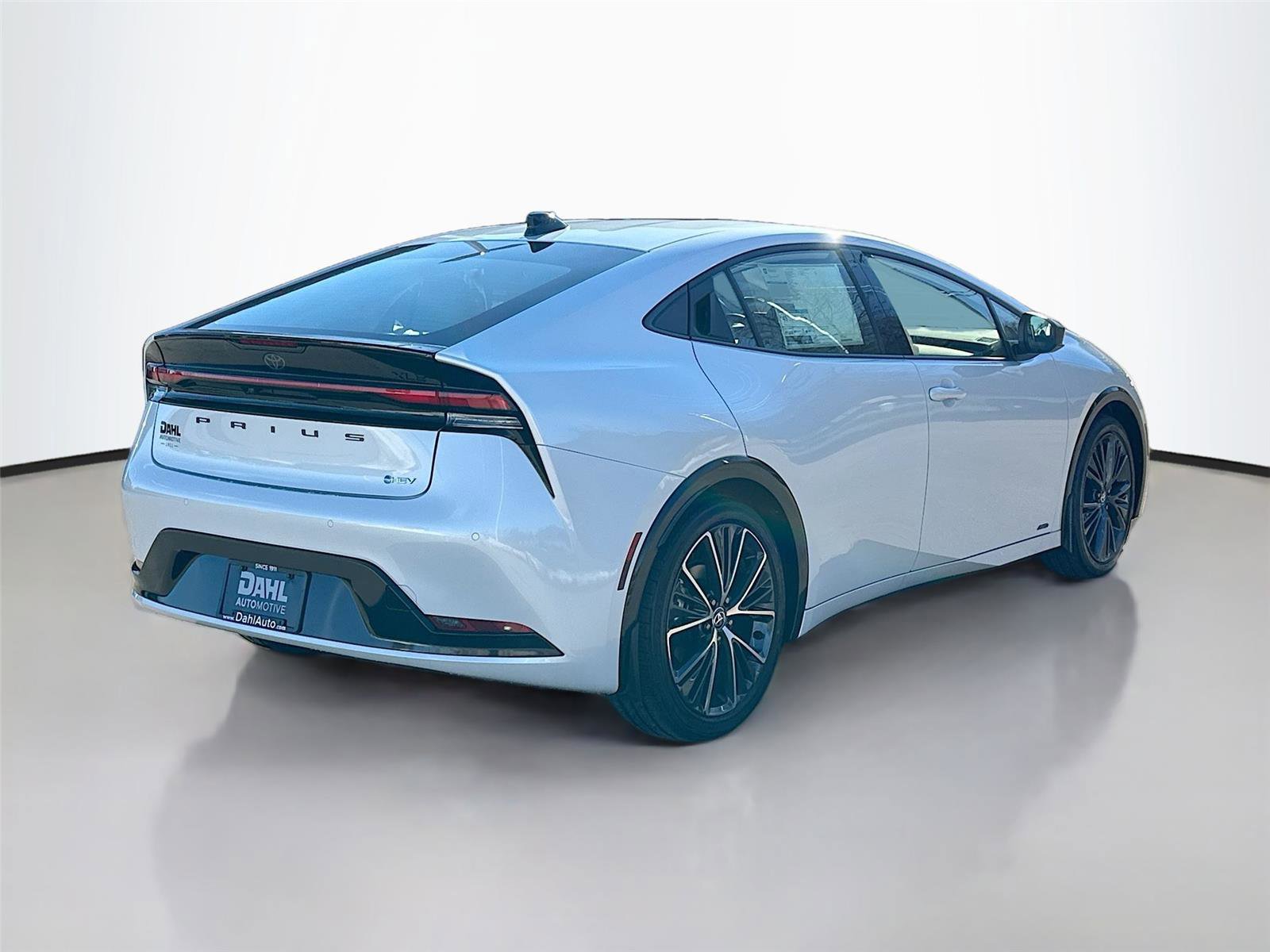 New 2026 Toyota Prius XLE image 7