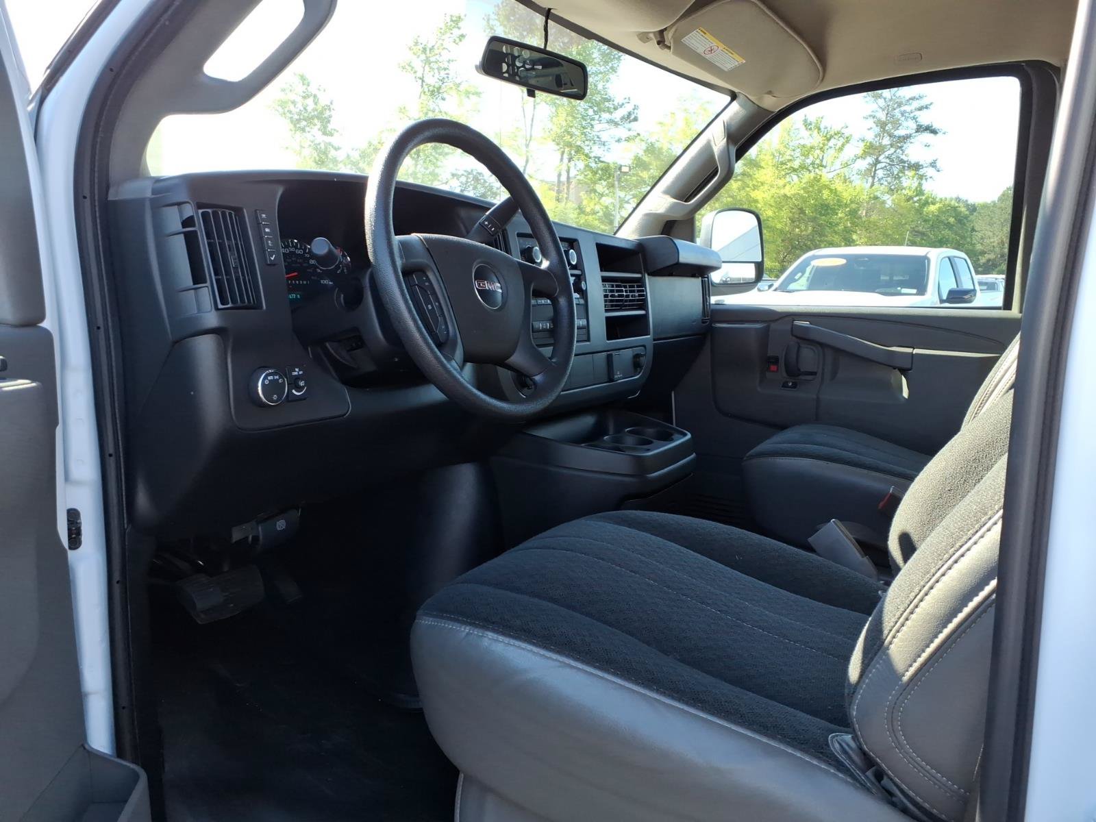 Used 2024 GMC Savana 2500 w/ Driver Convenience Package RWD image 20