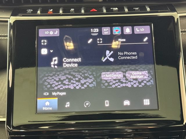 Used 2023 Jeep Grand Cherokee Altitude AWD/4WD image 23