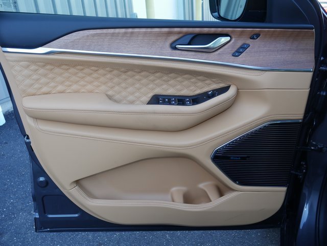 New 2025 Jeep Grand Cherokee L Summit image 18