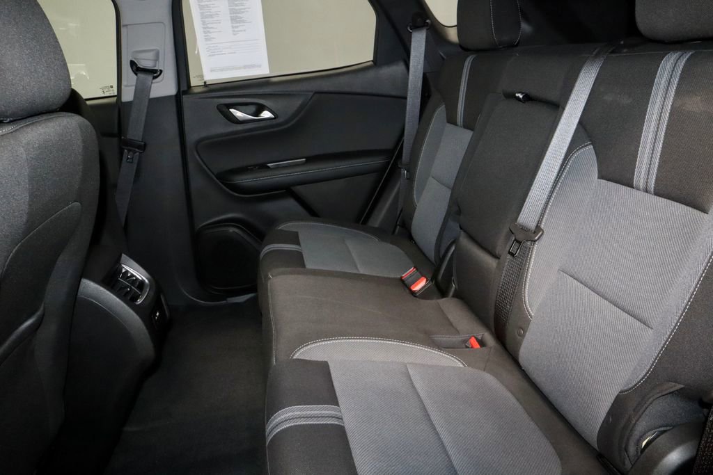 Used 2024 Chevrolet Blazer LT w/ Convenience Package FWD image 22