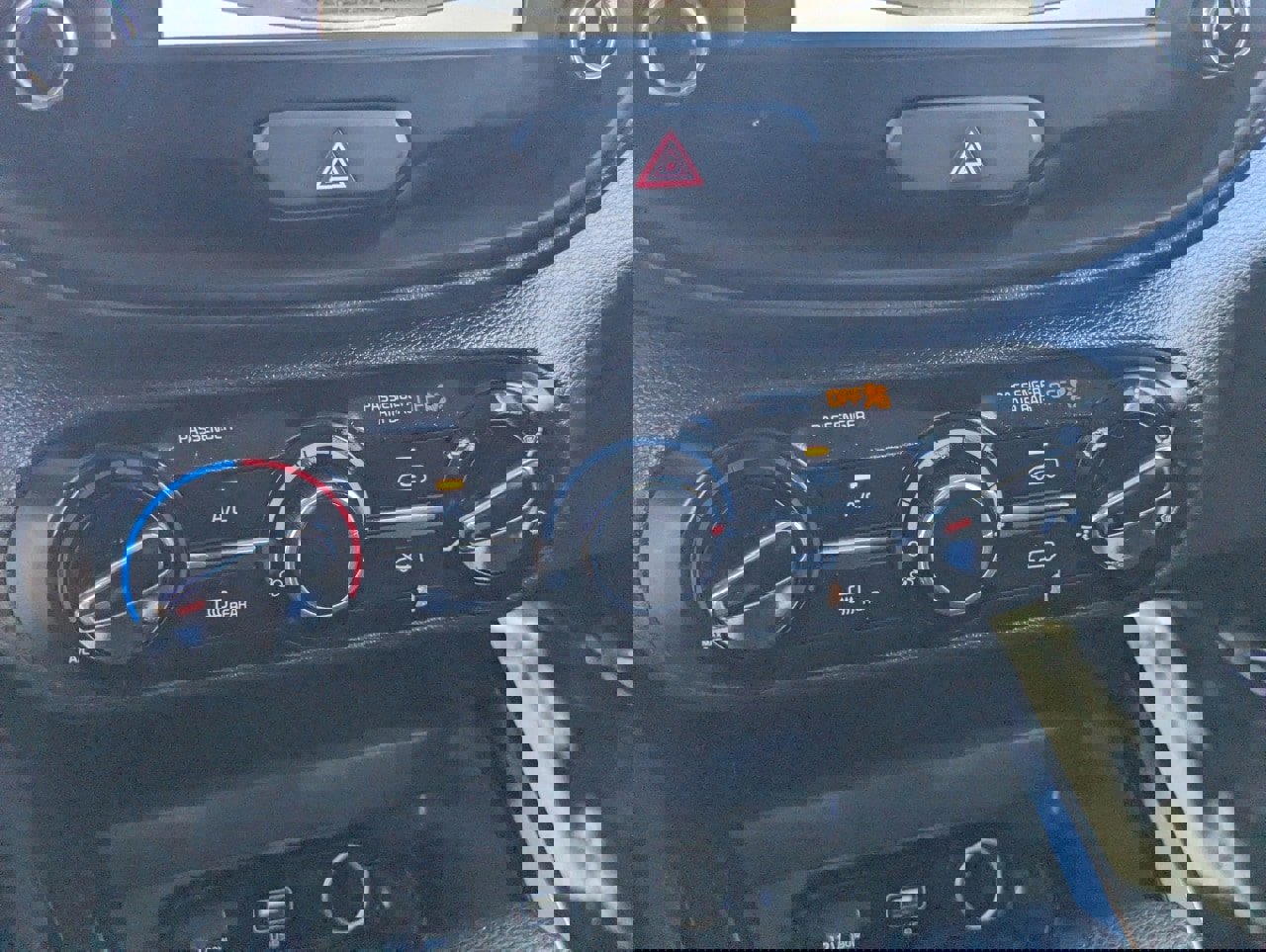 Used 2024 Kia Soul LX w/ Option Group 015 image 24