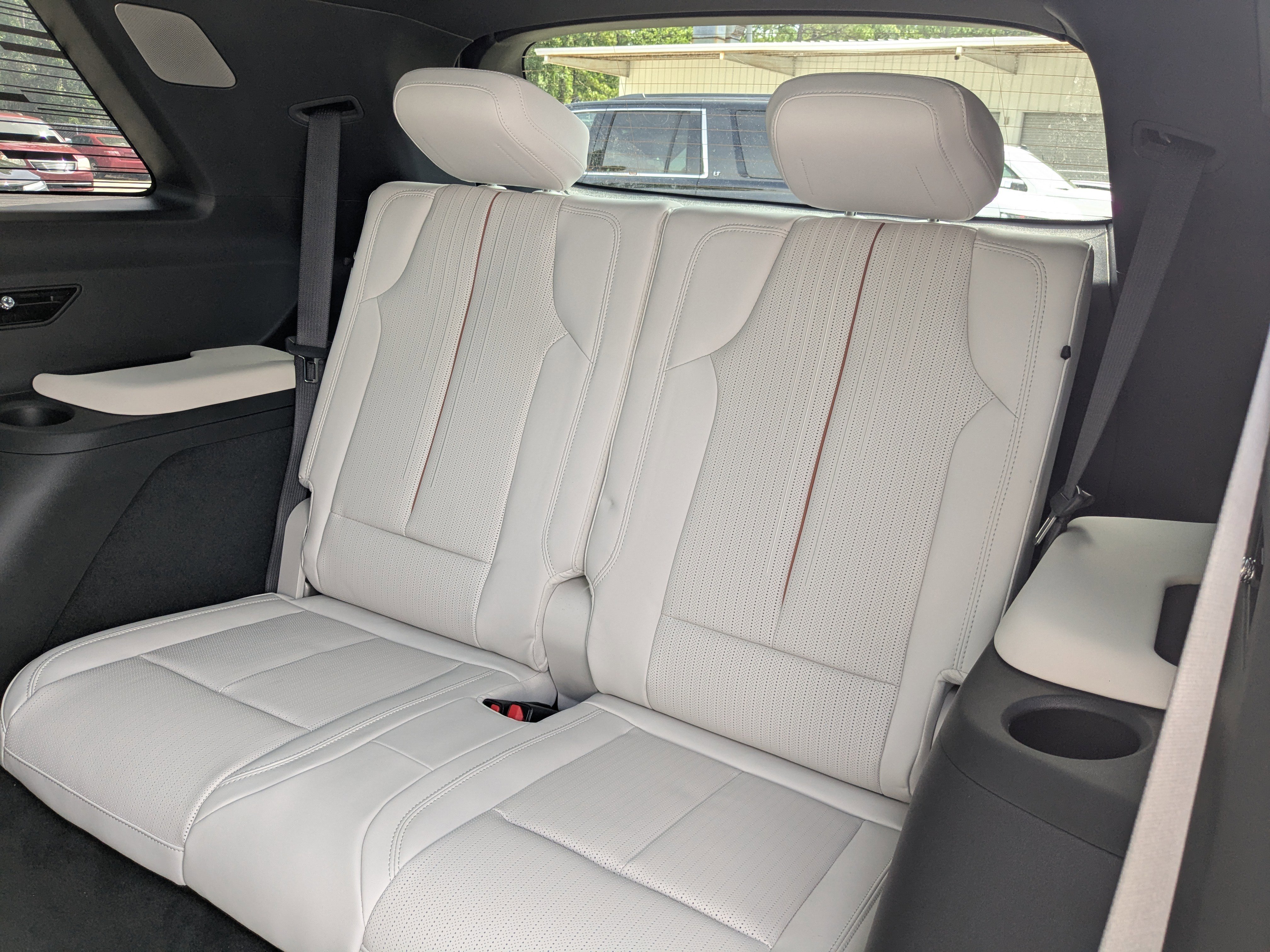 New 2026 Cadillac Vistiq Sport image 23