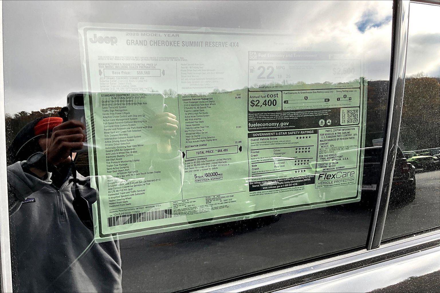 New 2025 Jeep Grand Cherokee Summit image 15