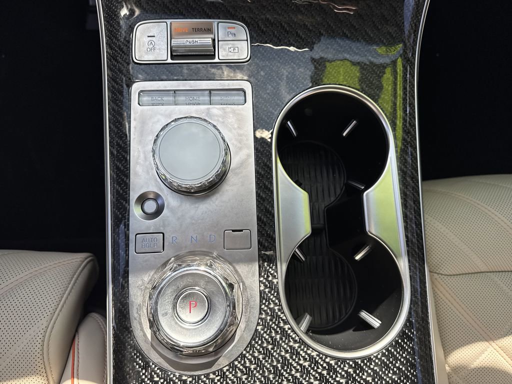 Used 2026 Genesis GV70 3.5T Sport Prestige image 33
