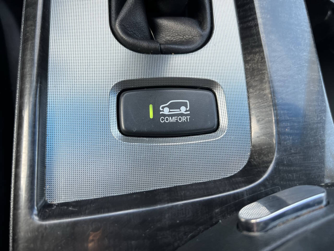Used 2009 Acura MDX w/ Sport & Entertainment Pkgs AWD/4WD image 16