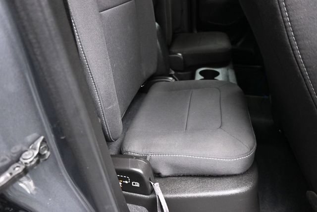 Used 2021 Chevrolet Colorado LT w/ LT Convenience Package RWD image 28