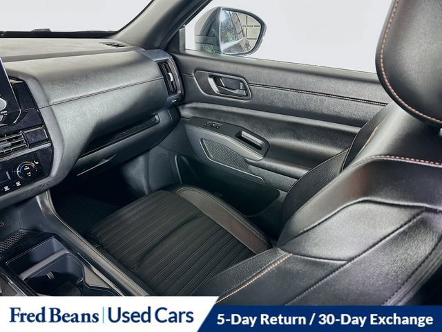 Used 2024 Nissan Pathfinder Rock Creek AWD/4WD image 24