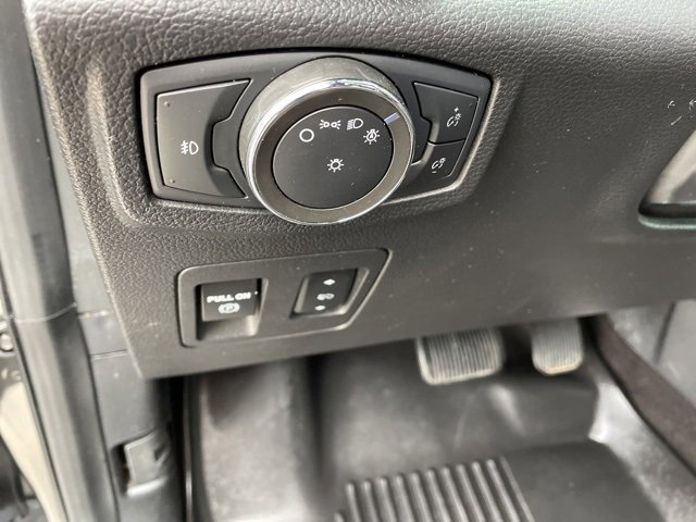 Used 2021 Ford Expedition Limited image 29