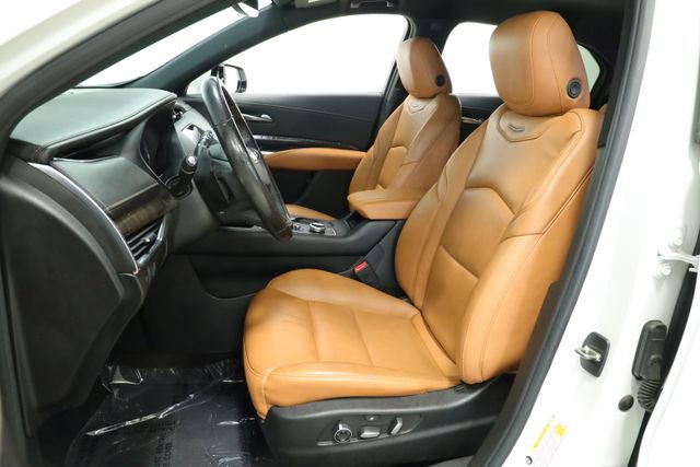 Used 2023 Cadillac XT4 Sport FWD image 30