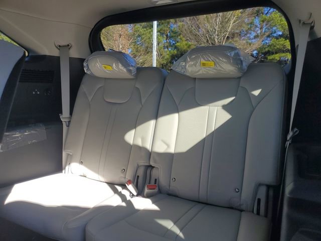 New 2026 Kia Sorento S w/ S Panoramic Sunroof Package FWD image 10