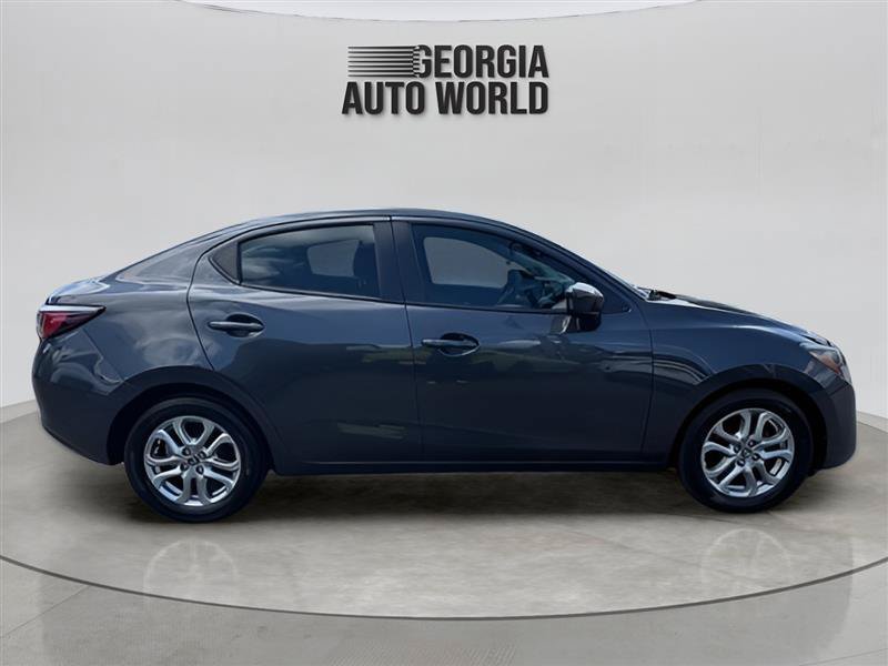 Used 2018 Toyota Yaris iA FWD image 13