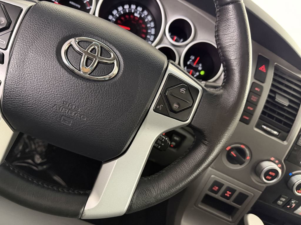Used 2016 Toyota Sequoia Limited AWD/4WD image 31