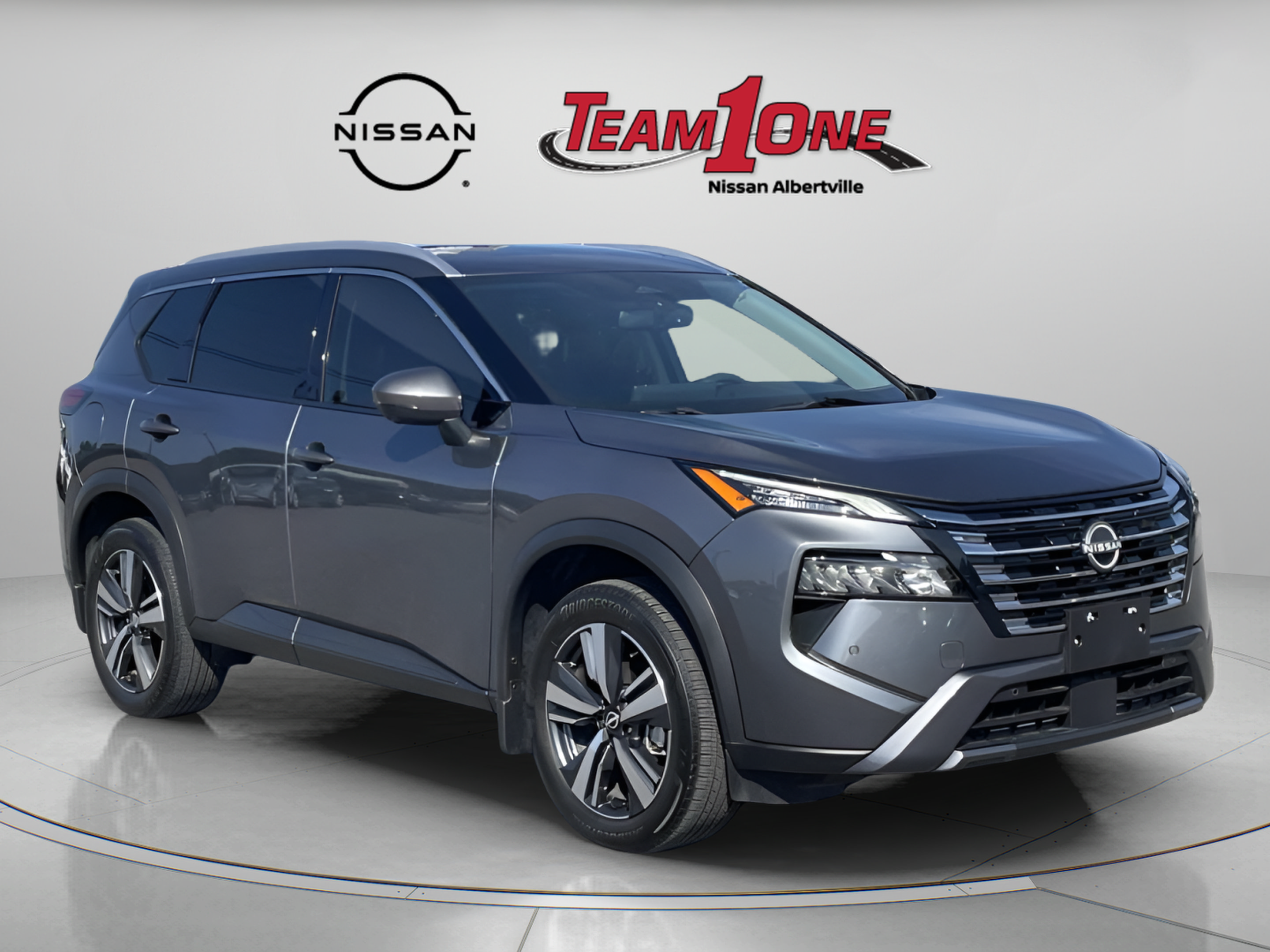Used 2024 Nissan Rogue SL w/ SL Premium Package