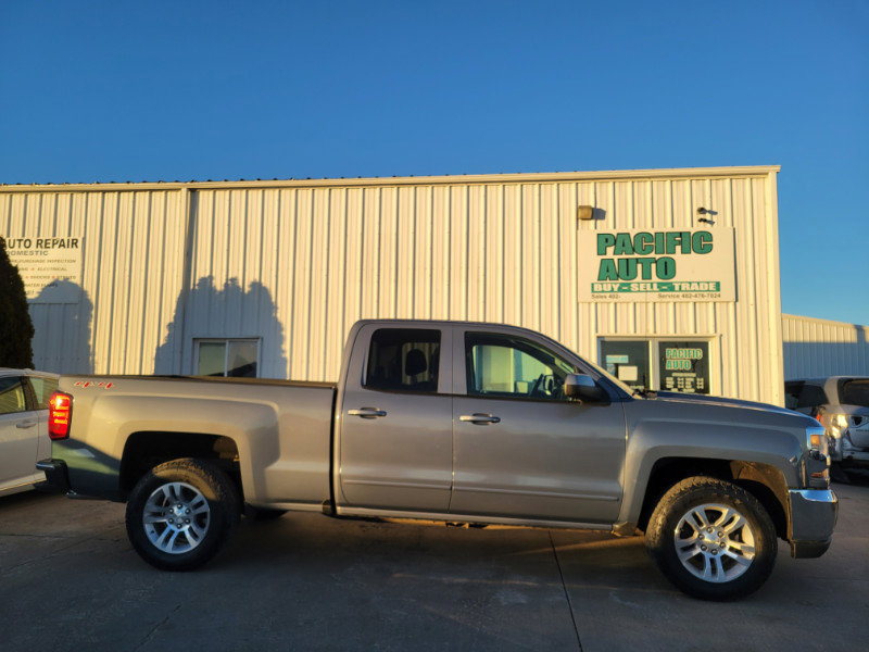 Used 2016 Chevrolet Silverado 1500 LT w/ All Star Edition image 8