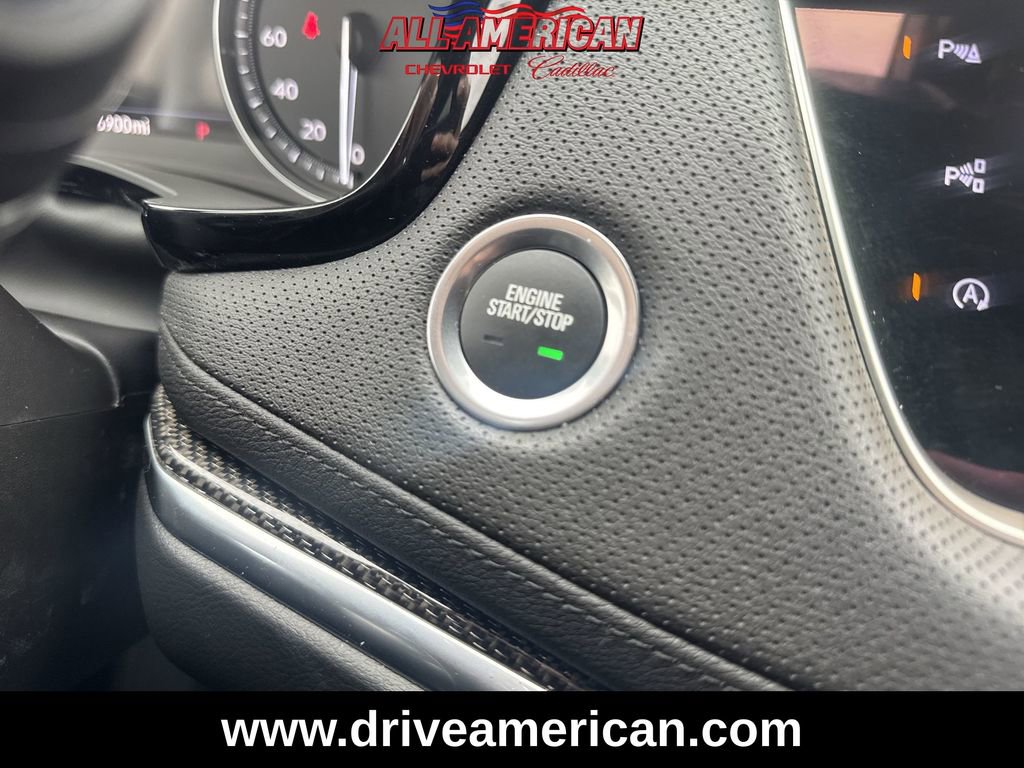 Used 2025 Cadillac XT5 Sportv w/ Technology Package image 17