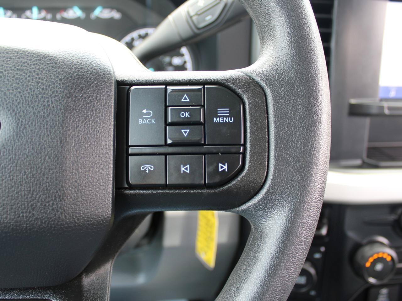 Used 2025 Ford F350 XL AWD/4WD image 23