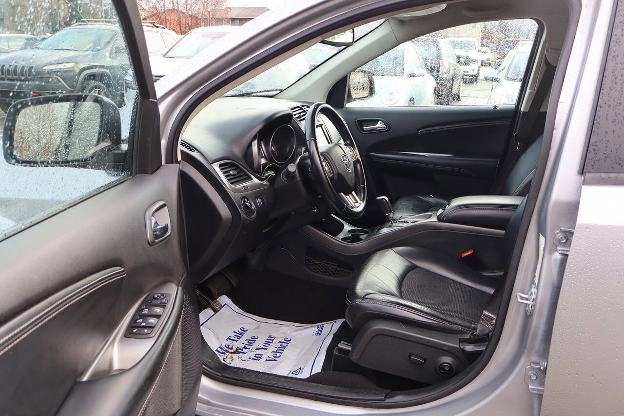 Used 2019 Dodge Journey Crossroad image 9