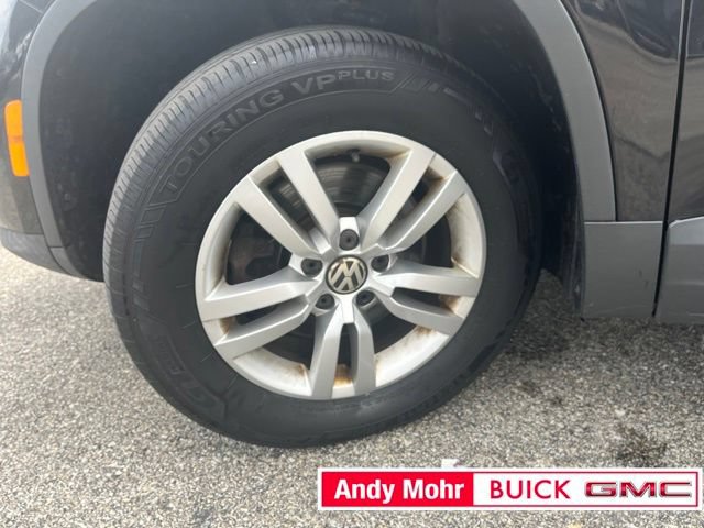 Used 2012 Volkswagen Tiguan S FWD image 44