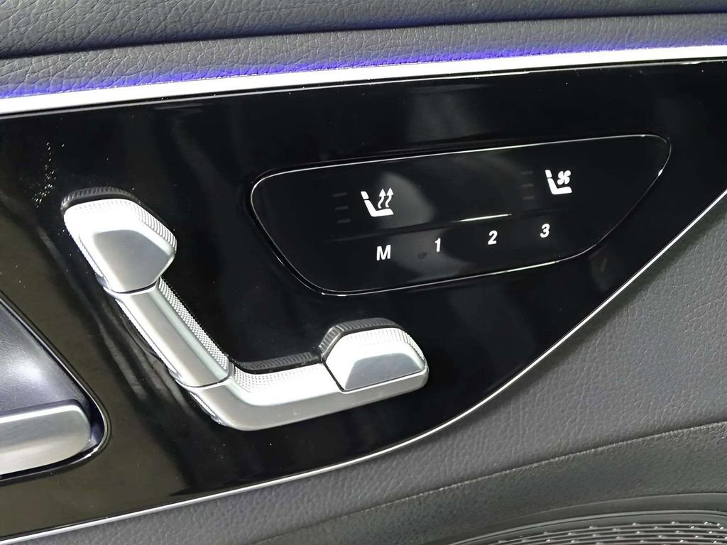 Used 2024 Mercedes-Benz C 300 C 300 image 14