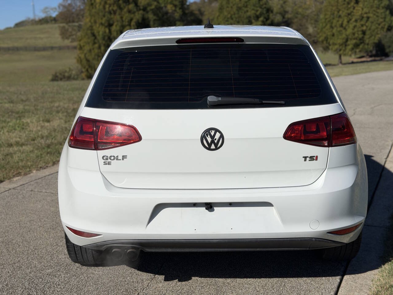 Used 2016 Volkswagen Golf SE FWD image 5