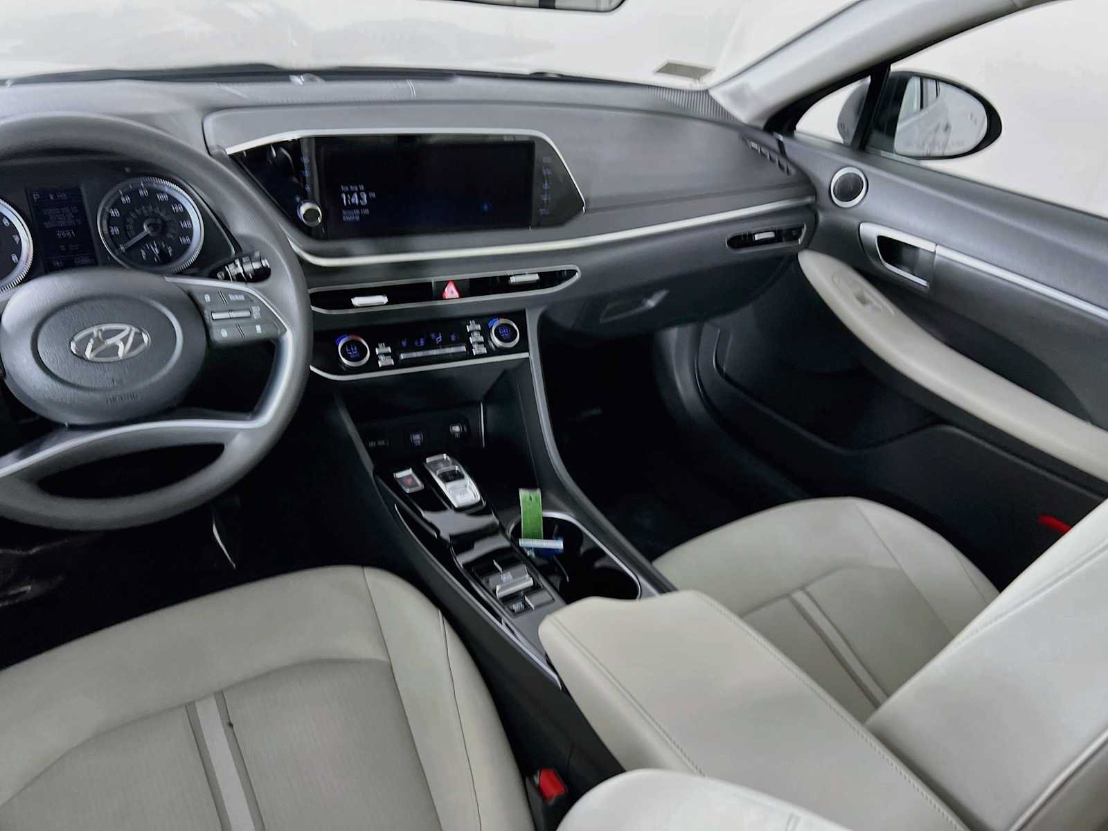 Certified 2023 Hyundai Sonata SEL FWD image 24
