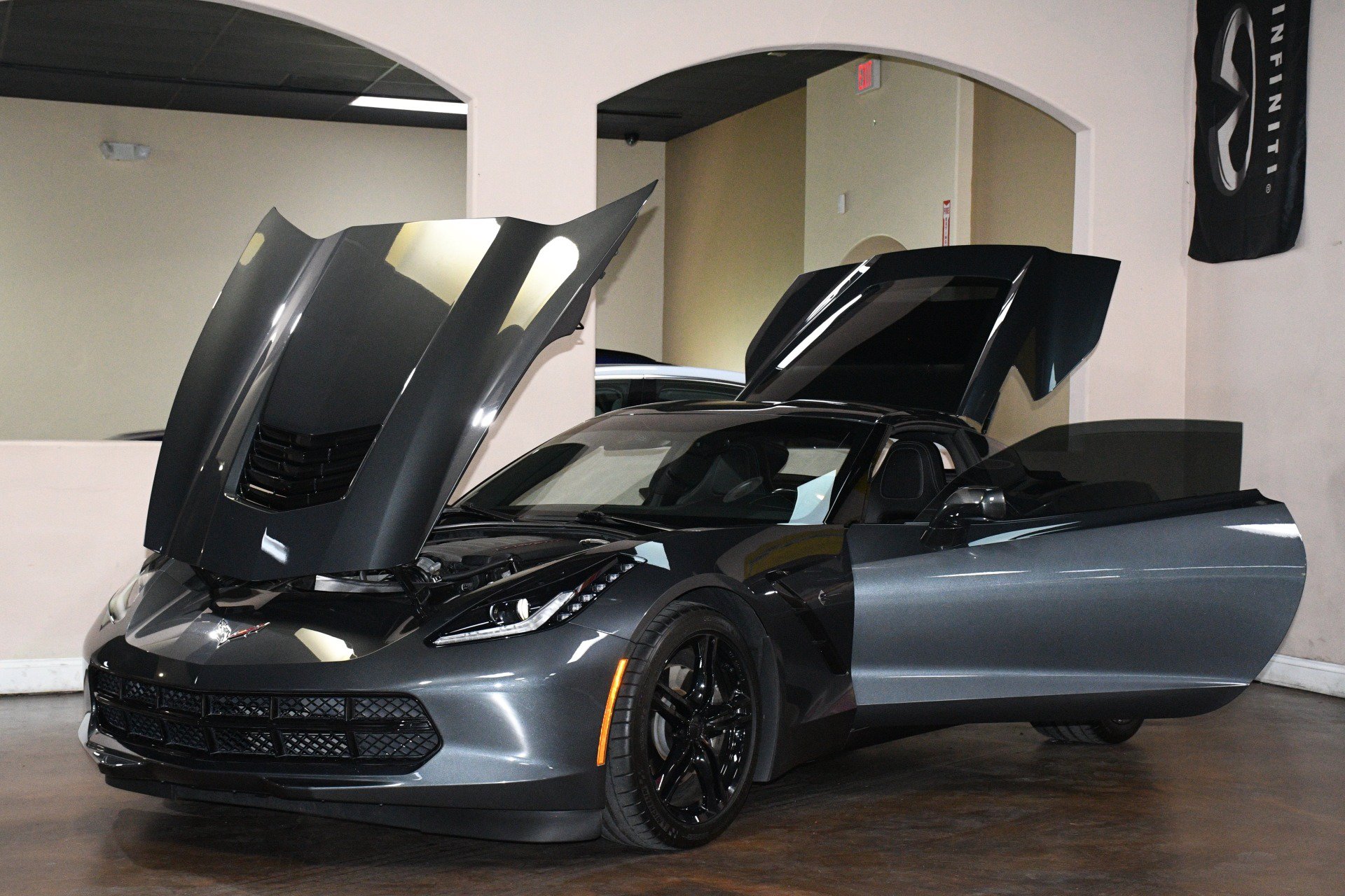 Used 2017 Chevrolet Corvette Stingray Coupe w/ 1LT RWD image 90