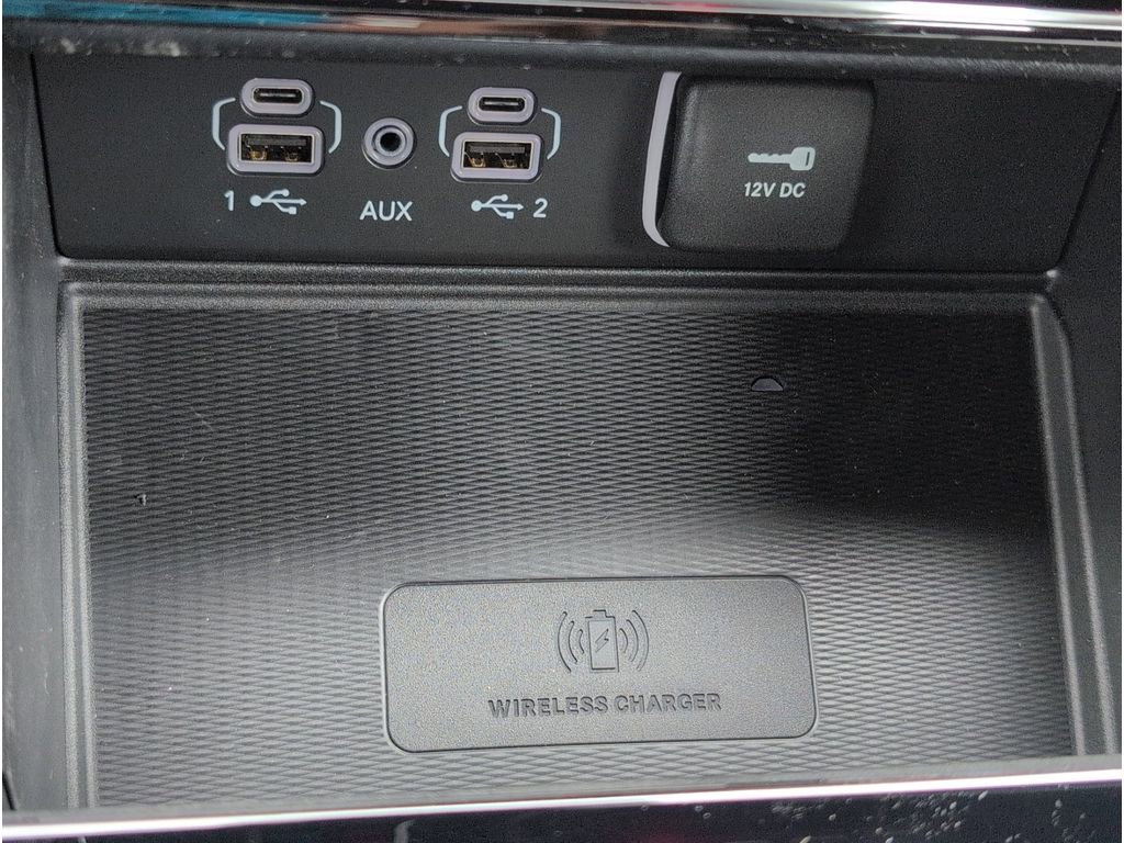 New 2025 Jeep Grand Cherokee Altitude image 17