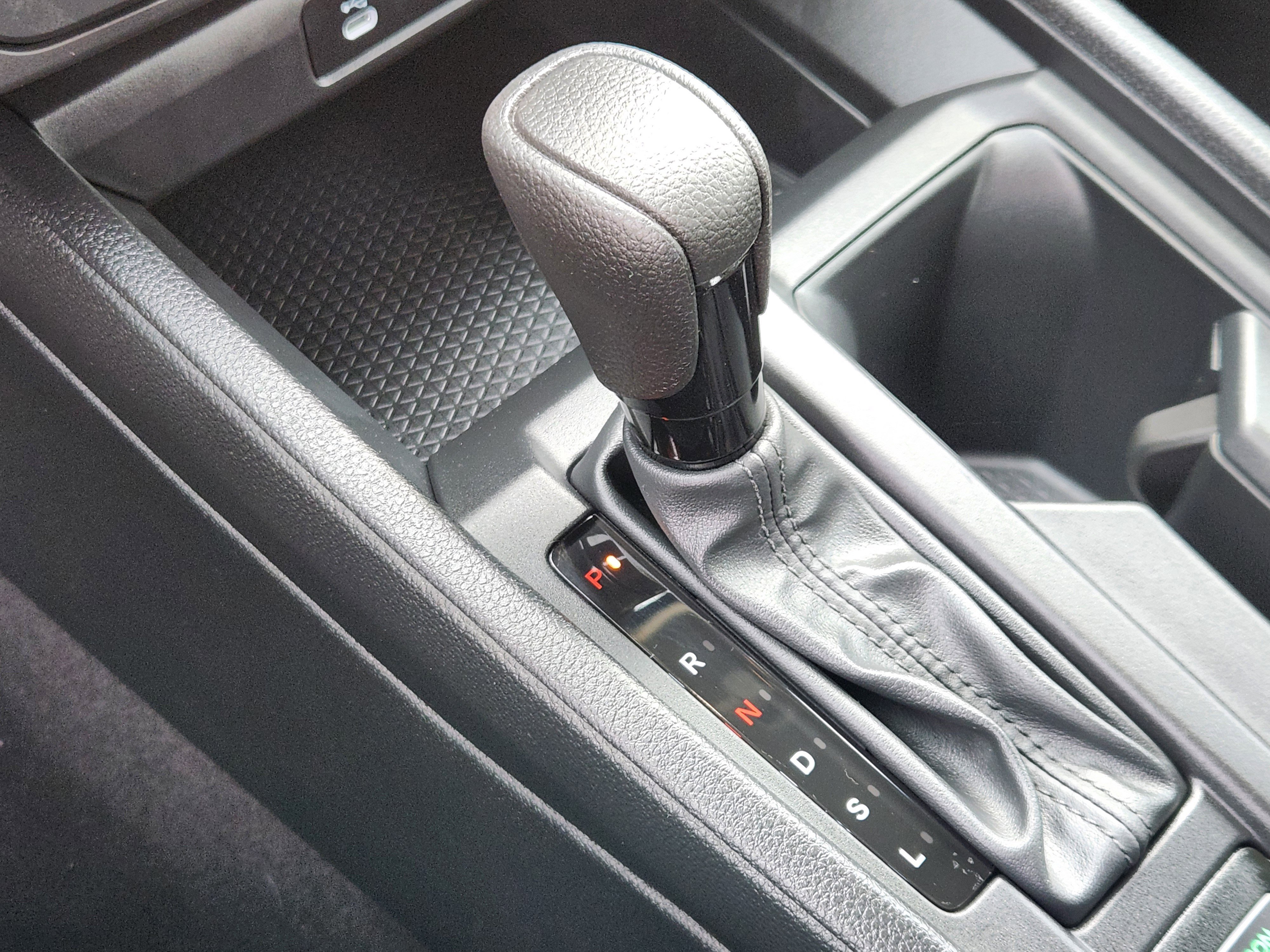 Certified 2025 Honda Accord LX image 12