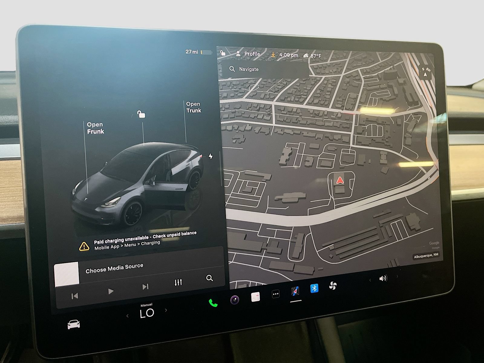 Used 2022 Tesla Model Y Performance AWD/4WD image 13