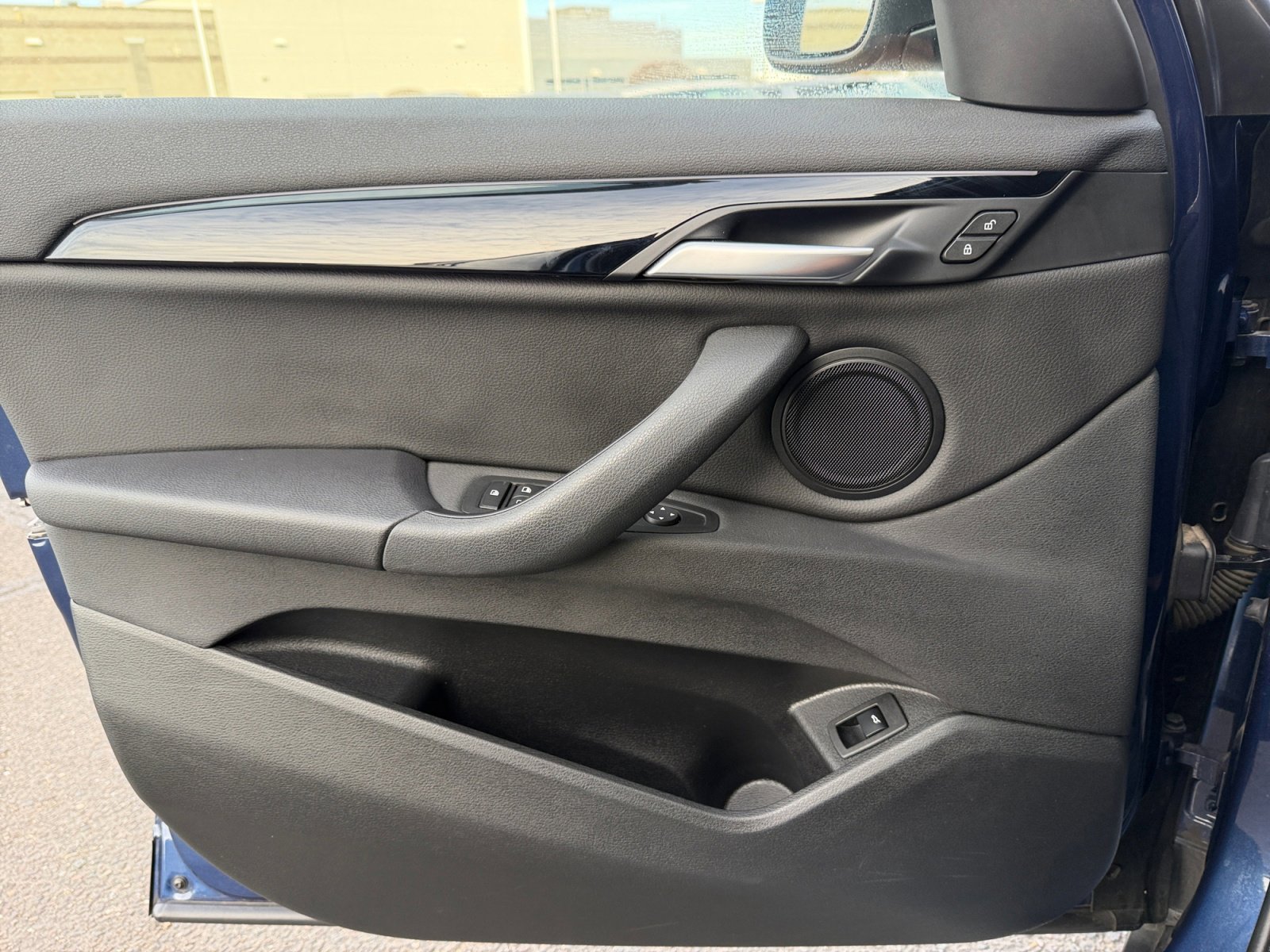 Used 2021 BMW X1 xDrive28i w/ Convenience Package image 13