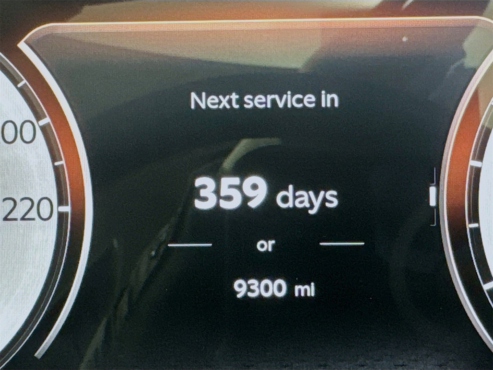 Used 2025 Aston Martin DB12 Convertible image 12