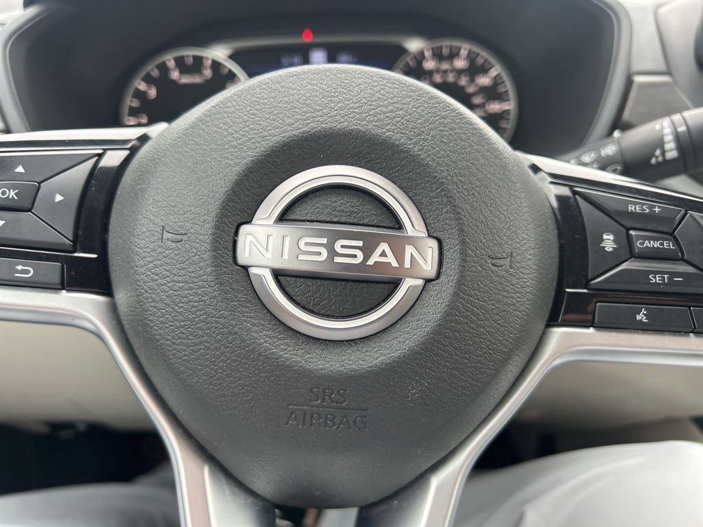 Used 2023 Nissan Altima 2.5 SL FWD image 18