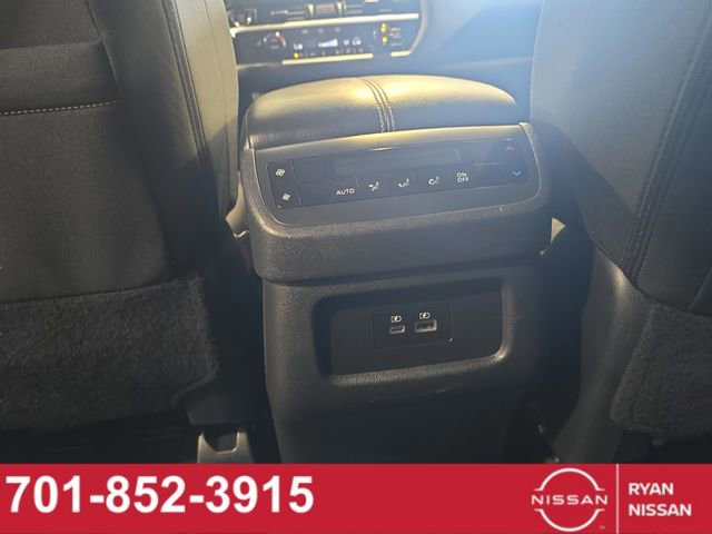 Certified 2025 Nissan Pathfinder SV AWD/4WD image 41
