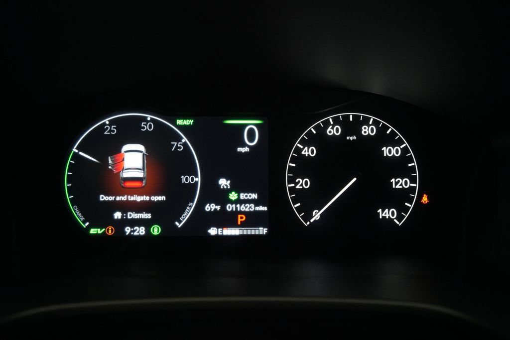 Used 2025 Honda CR-V Sport Touring image 2
