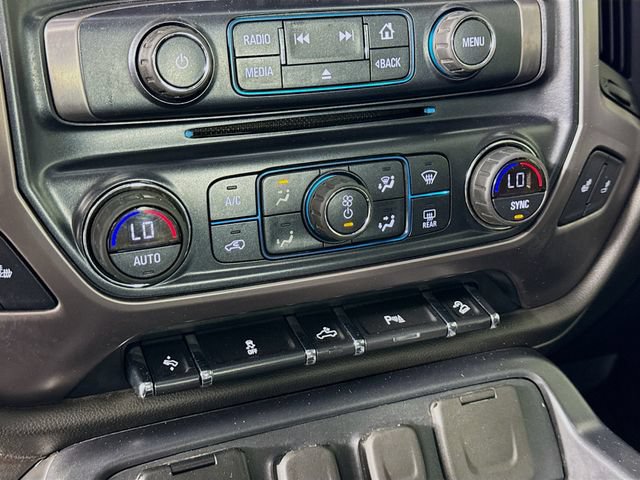 Used 2018 GMC Sierra 1500 SLT w/ All Terrain Package AWD/4WD image 17