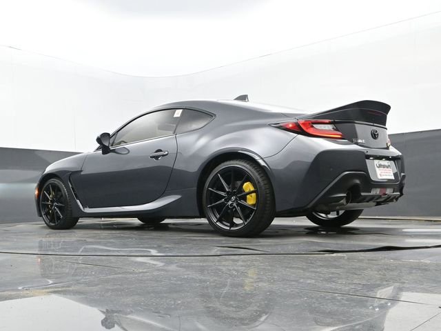 Used 2025 Toyota GR86 Premium RWD image 22