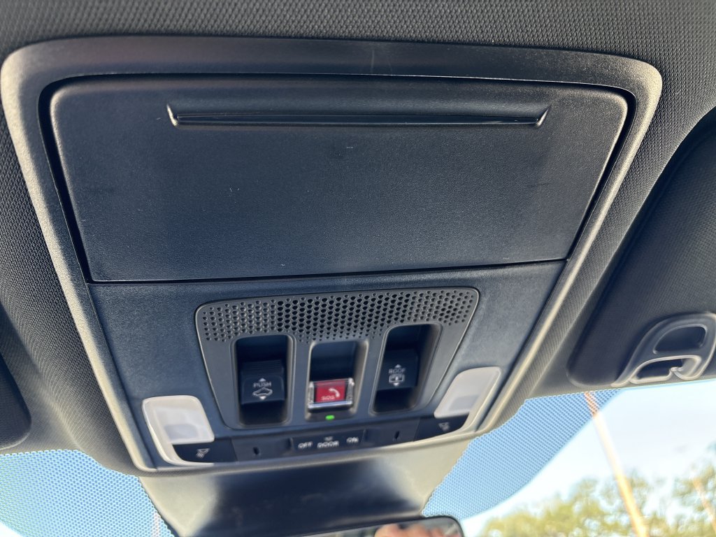 Used 2026 Honda Pilot Black Edition image 25