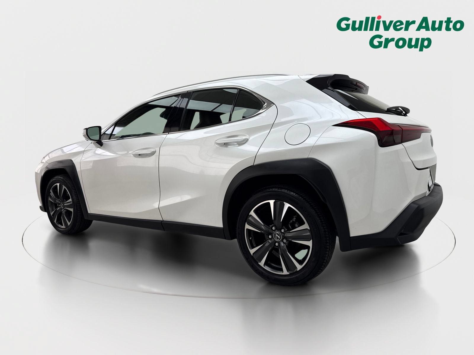 Used 2020 Lexus UX 200 w/ Accessory Package FWD image 4