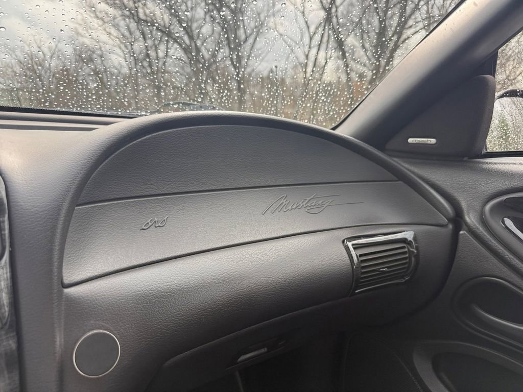 Used 2002 Ford Mustang GT image 30